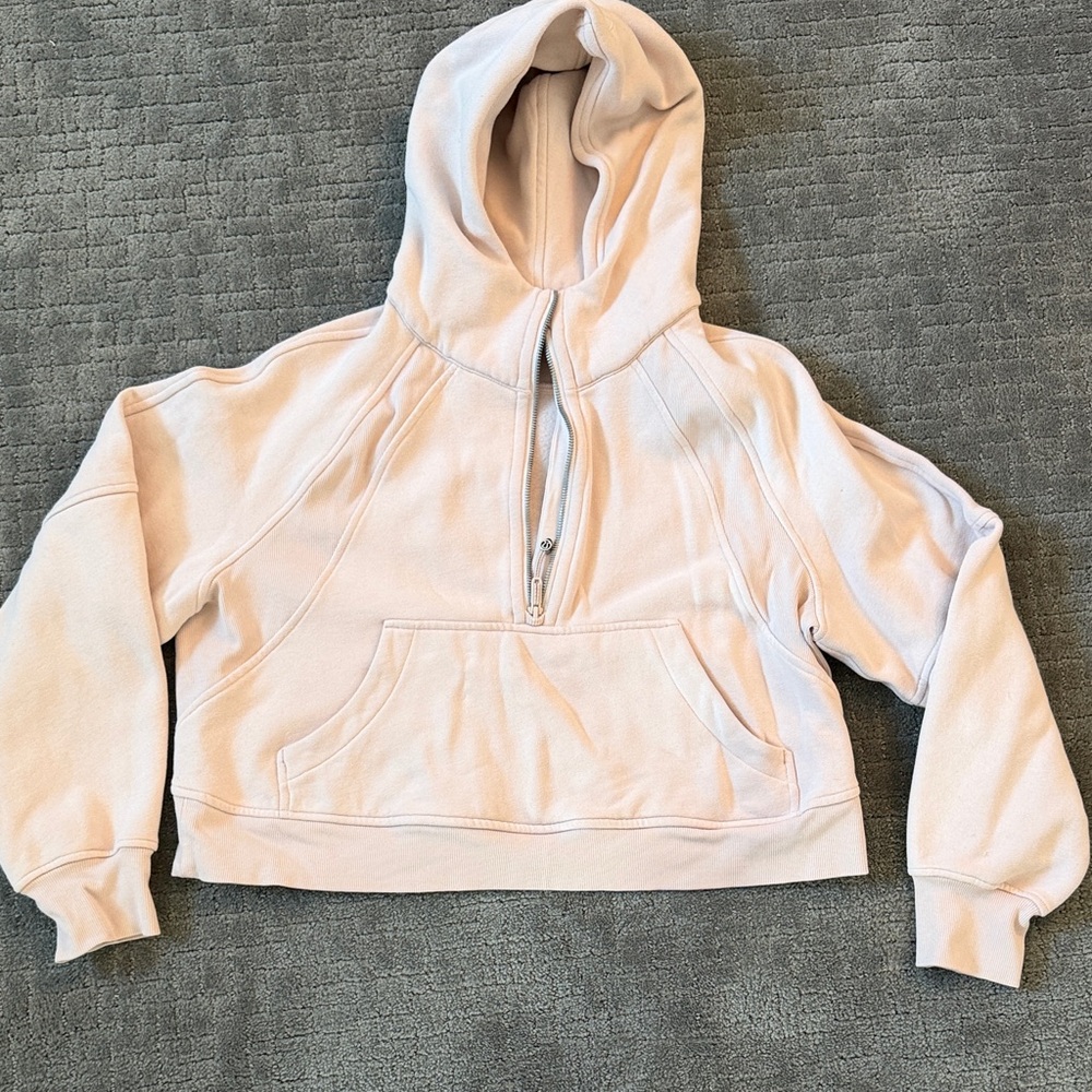 Women's light pink Hoodie